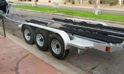 TRI AXEL BOAT TRAILER 8 LOG 7000LB EACH AXLE TOTAL OF 35FEET ARIZONA PERMANENT PLATE , BOAT / YACHT TRAILER ,TRIPLE AXEL &nbsp;ALL LIGHTS LEDEVERYTHING FUNCTIONS PERFECTLY SIERG BRRAKS WORKS EXCELLENT NEW TIRES .PLEASE CALL 602 358 XXXX